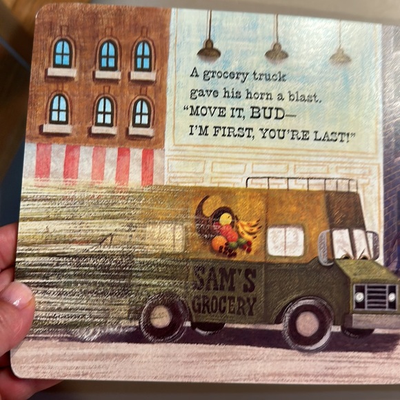 Little Blue Truck Leads the Way Book. Fantastic Condition - Picture 8 of 16